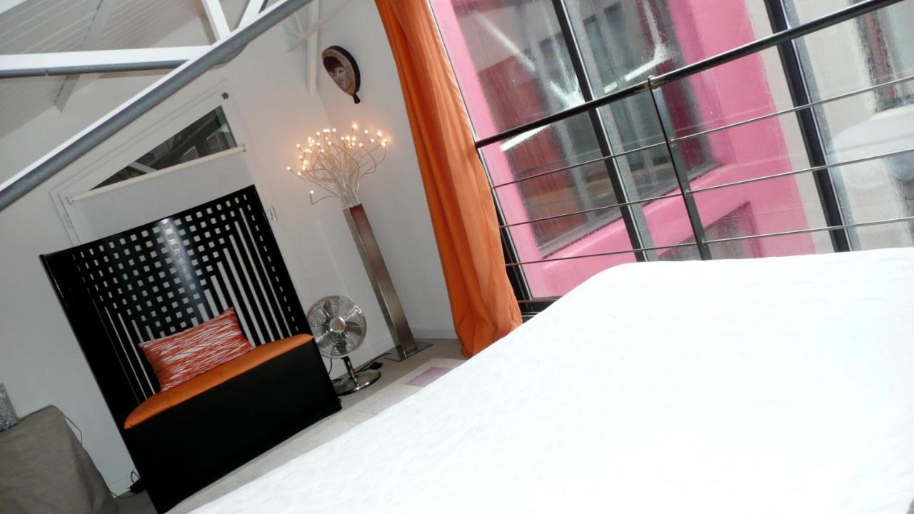 بايون Chambre D'Hotes Le Poteau Rose الغرفة الصورة